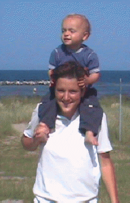 Mama+Timo auf Schulter