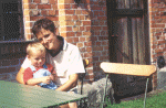 Mama & Timo am Tisch